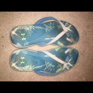 under armour flip flops